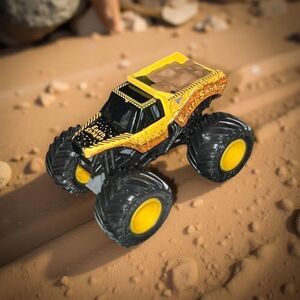 Spin Master Monster Jam, Official Earth Shaker Monster Truck 4.5” 1:24 Scale